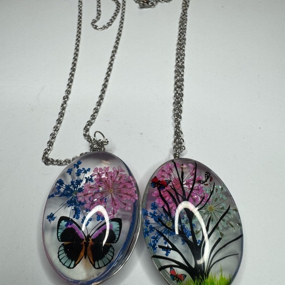 Set of 2 Pressed Flowers Pendant in Silvertone with Stainless Steel Necklace 24” - Picture 2 of 9